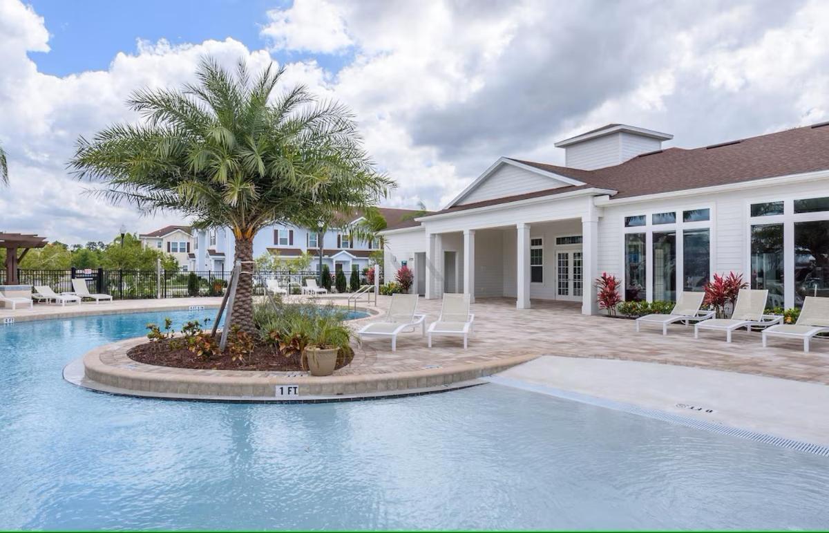 Casa vacanze Beautiful & Cozy 4bd Home, Gated Community *